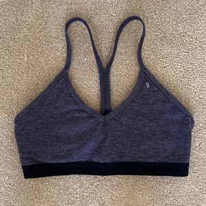 NOBULL Womens V-Neck sports bra